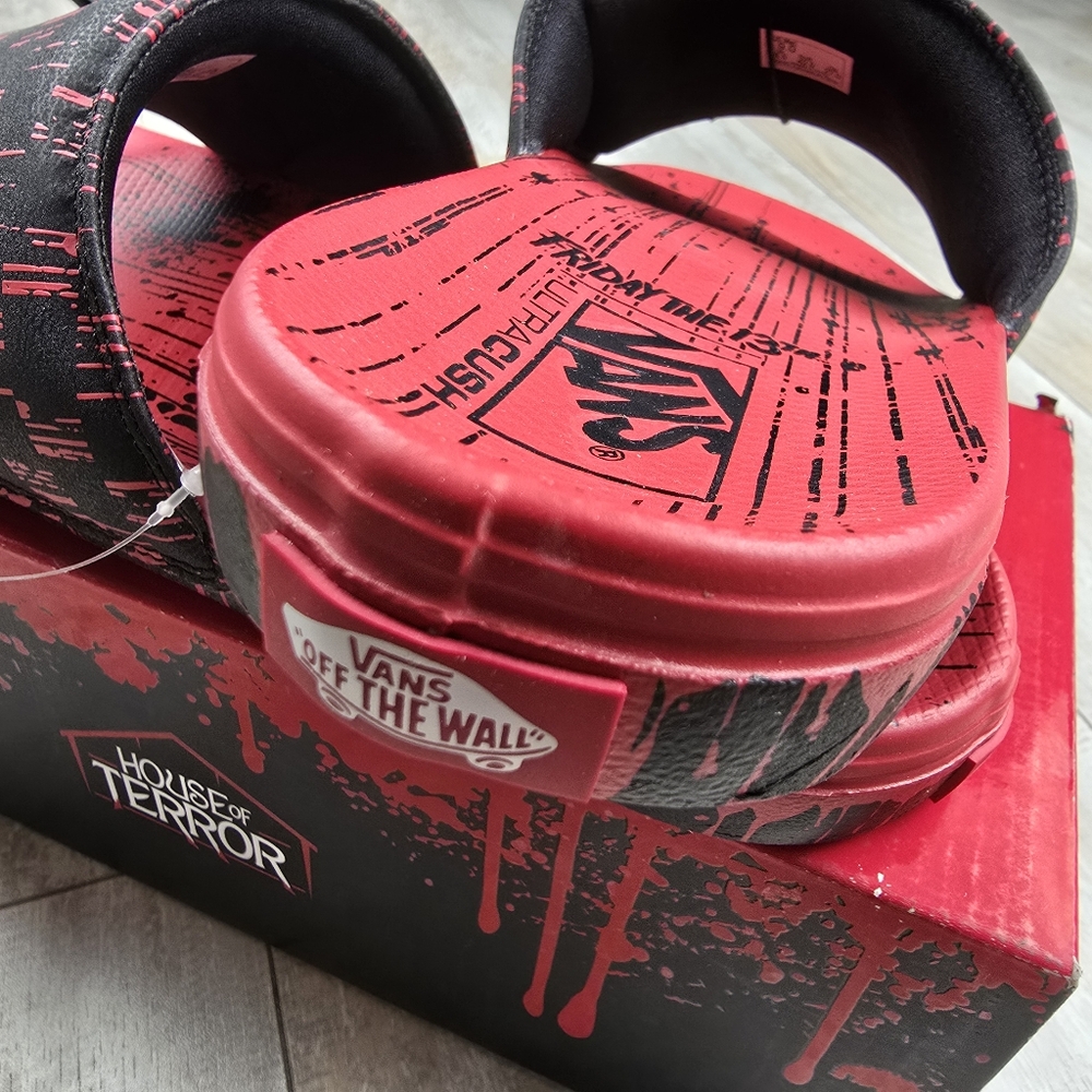 Vans X Terror Friday the 13th La Costa Slide Ons - Picture 5 of 8